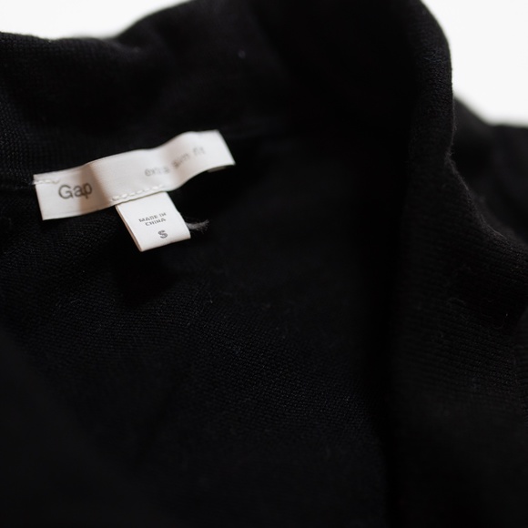 GAP Luxe Extra Slim Fit Shawl Sweater - Picture 2 of 3